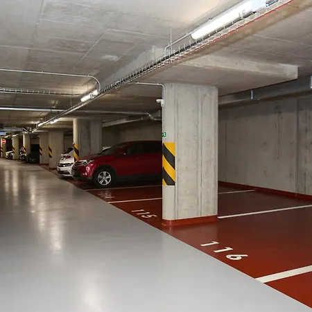 65m2 -premium With Own Parking * Praha